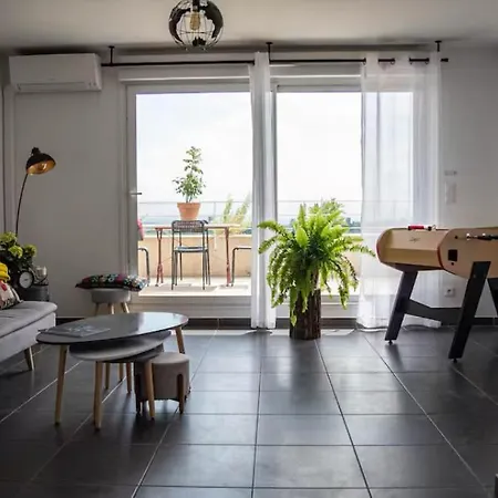 Appt Standing Rooftop Proche Montpellier Apartment