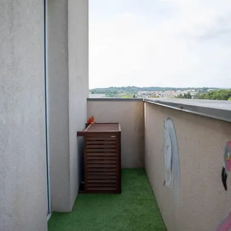 Appt Standing Rooftop Proche Montpellier Apartment *